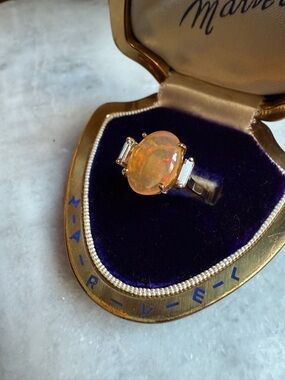 14k GOLD & OPAL Cabochon & Diamond Baguette Three-Stone Ring